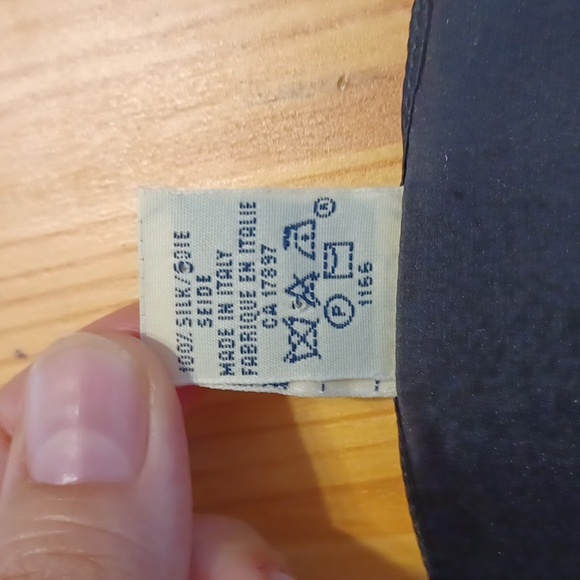 Monochromatic flower Rose Iris silk scarves Gap - Picture 5 of 5